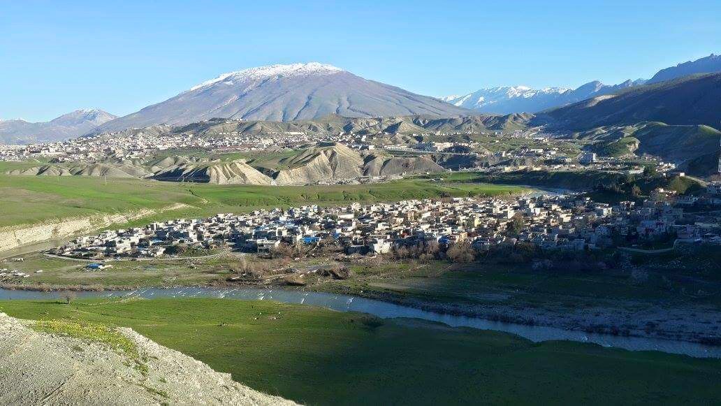 کرین و فرۆشتن لە بالەکیان ( Balakyan village )