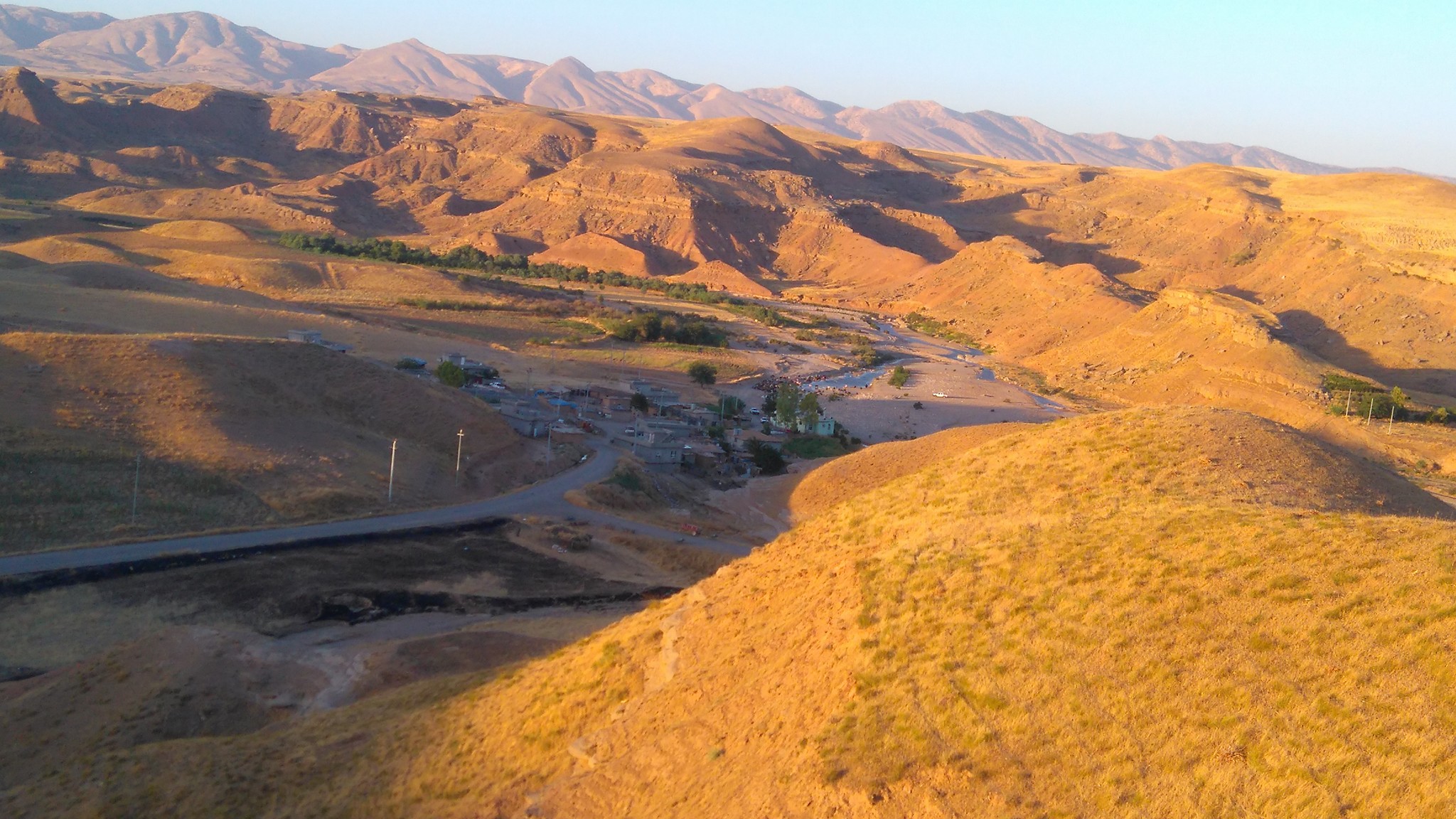 کرین و فرۆشتن لە بانه‌ ( Bana village )