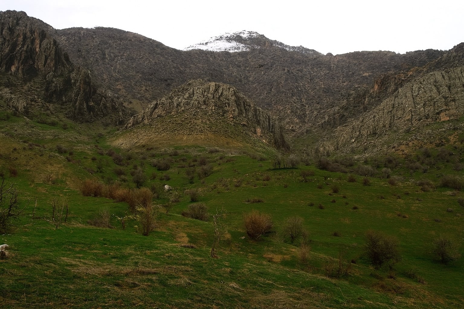 کرین و فرۆشتن لە درێ ( Dre village )