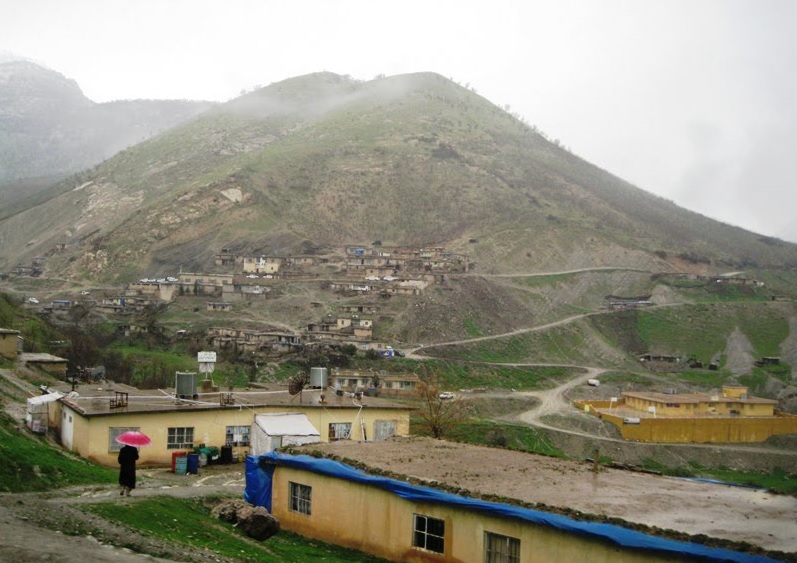 کرین و فرۆشتن لە گوندی گەڵاڵە ( Galala Village )