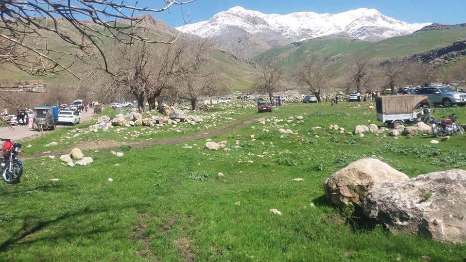کرین و فرۆشتن لە گوندی کانی ئاسکان ( Kani Askan Village )