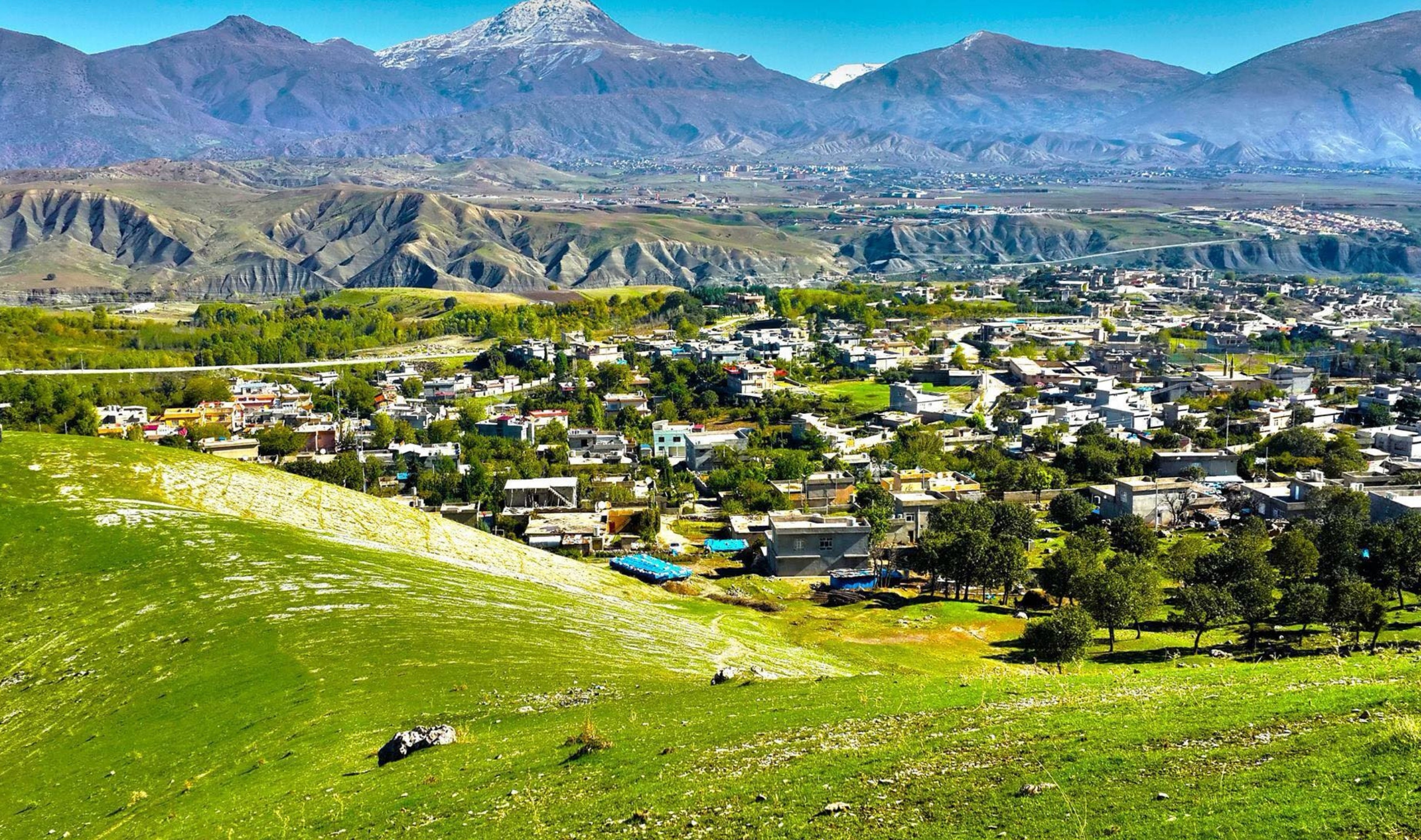 کرین و فرۆشتن لە شاوراوه‌ ( Shawrawe )