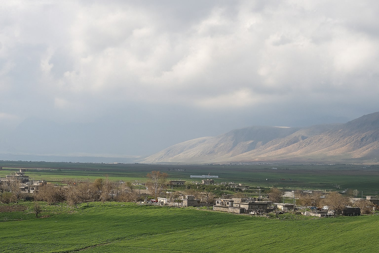 کرین و فرۆشتن لە سوسێ ( Suse village )