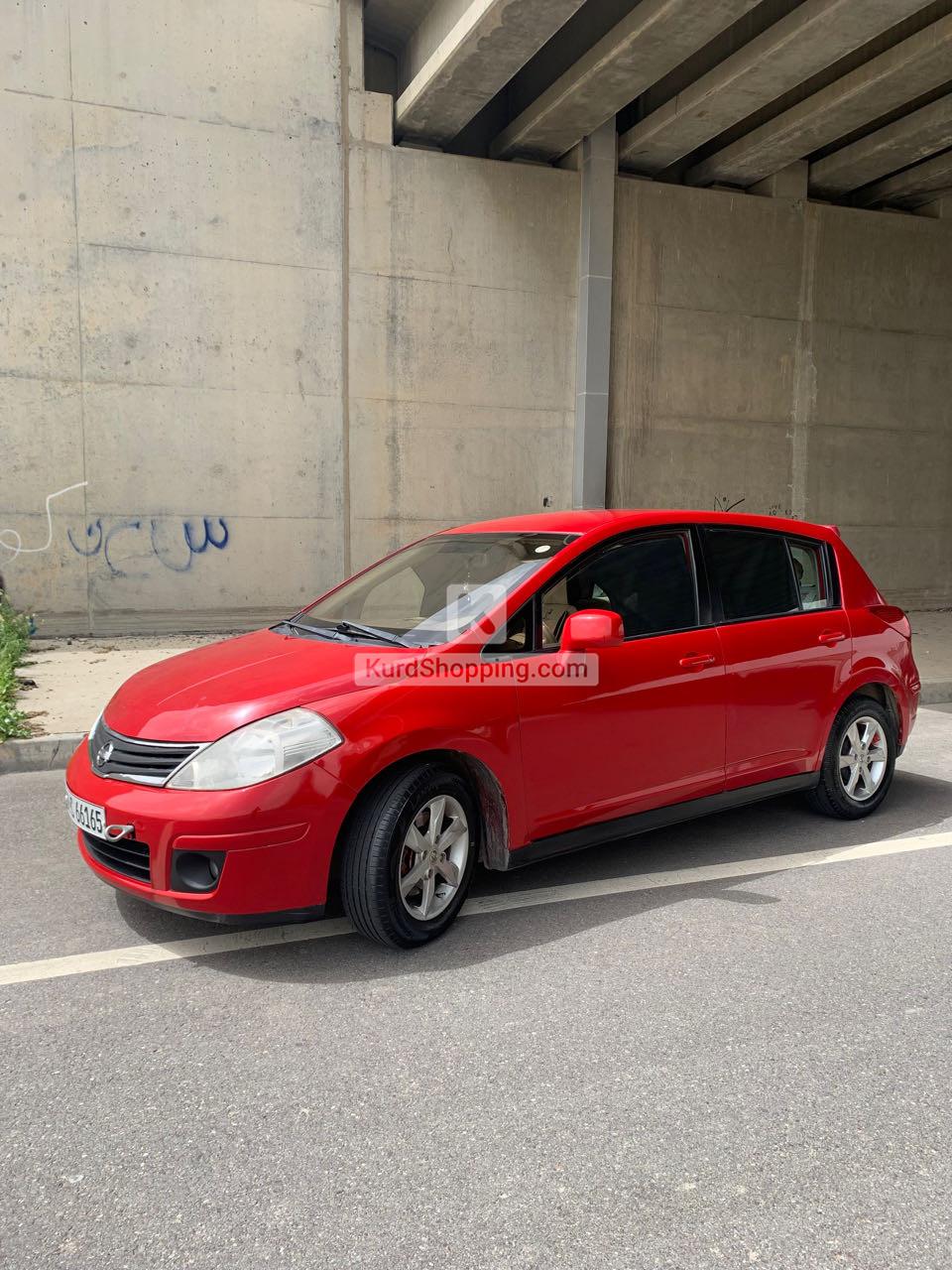 Nissan Tiida 2011