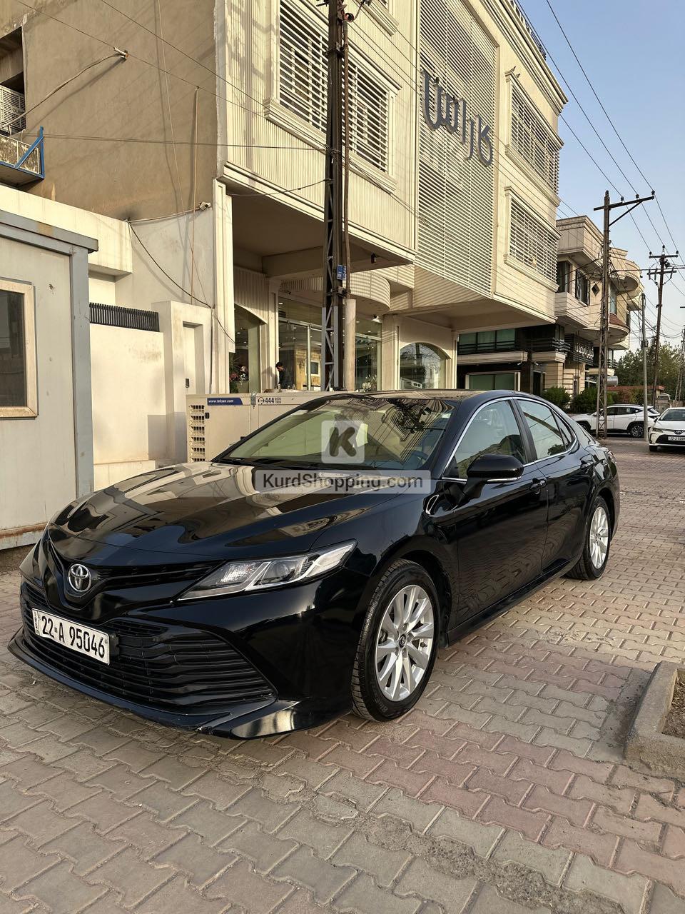 Toyota Camry 2019