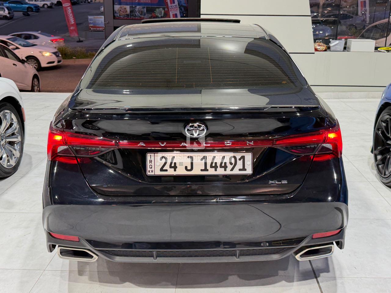 Toyota Avalon 2022