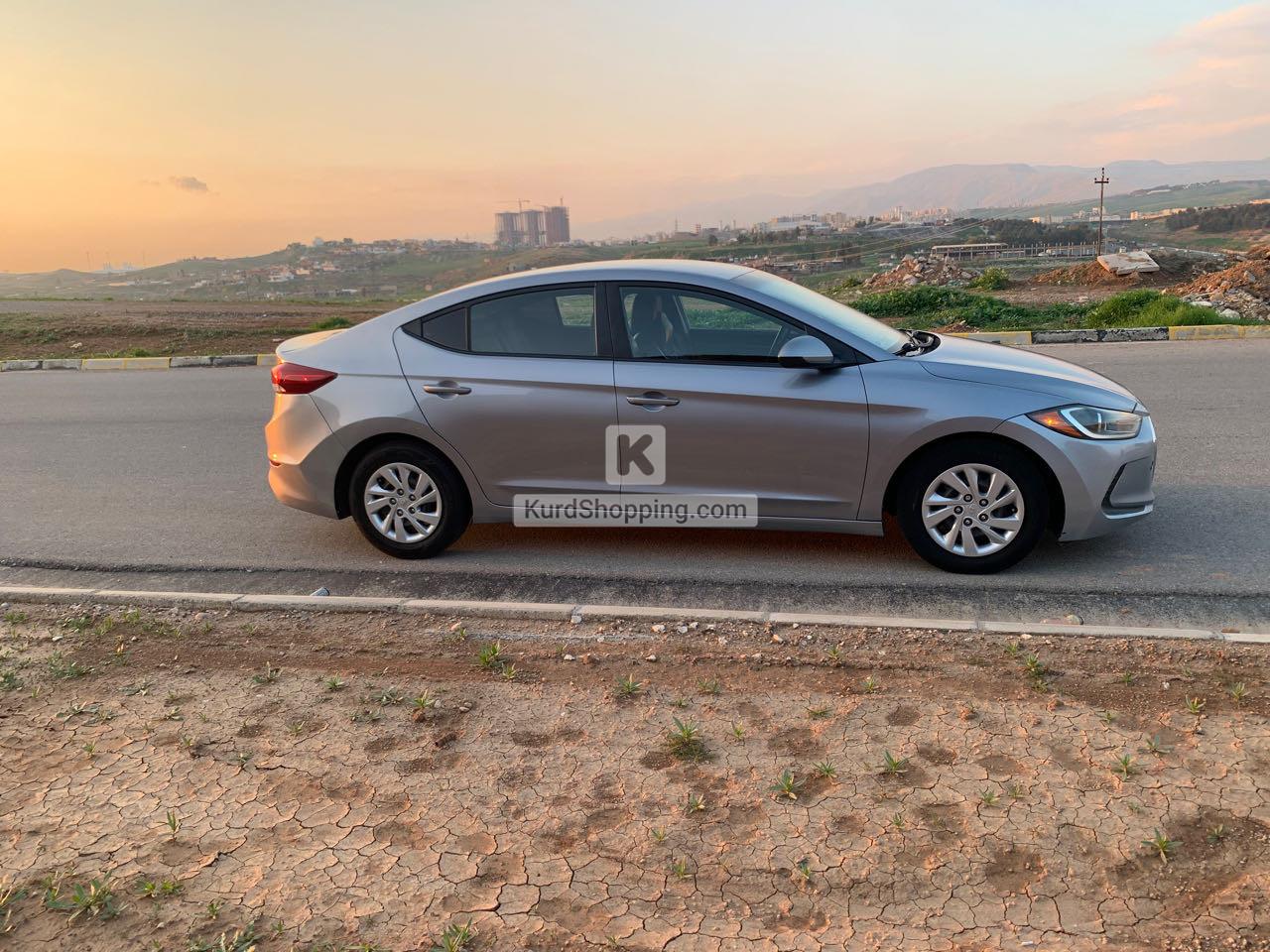 Hyundai Elantra 2017