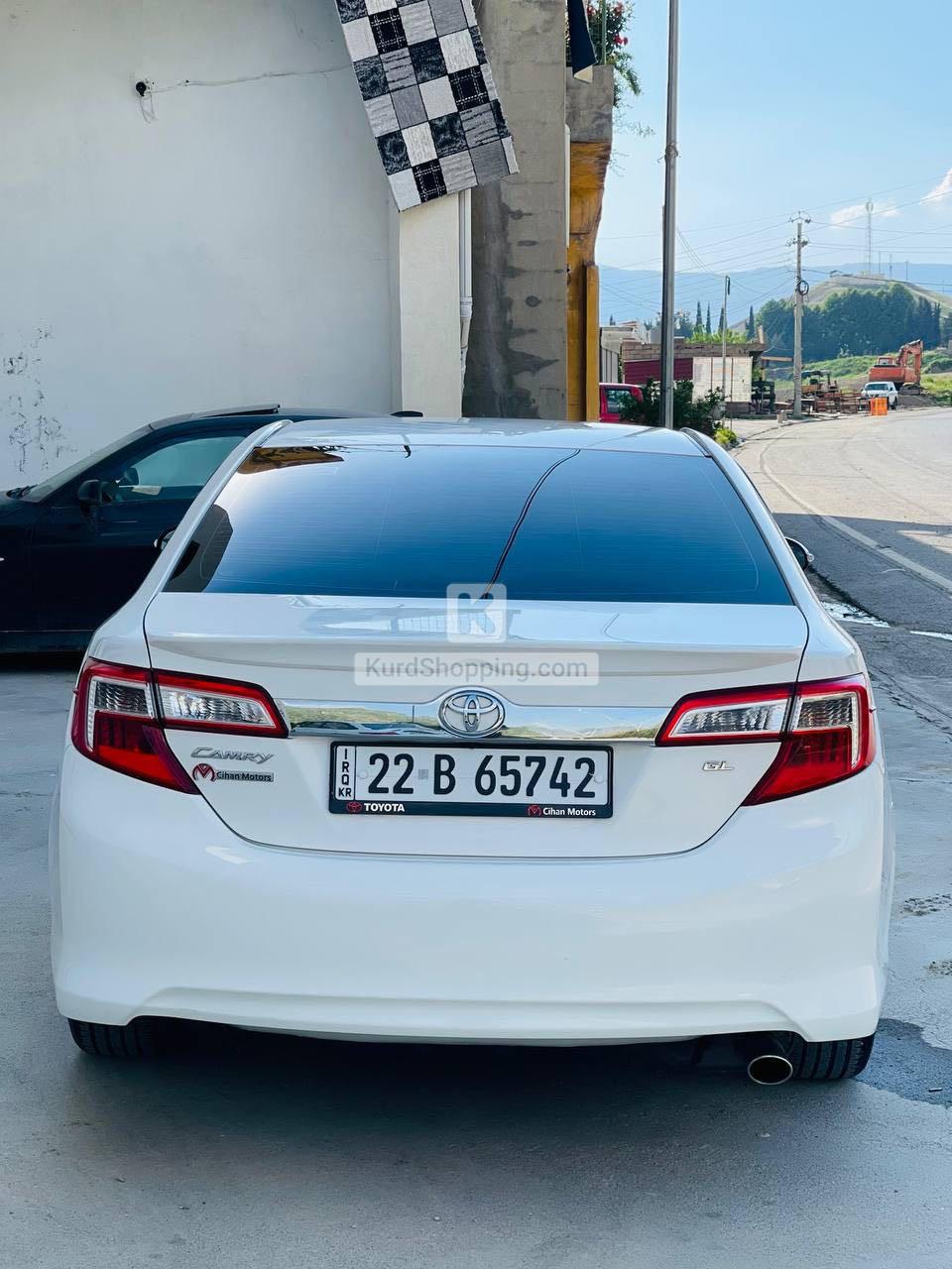 Toyota Camry 2015
