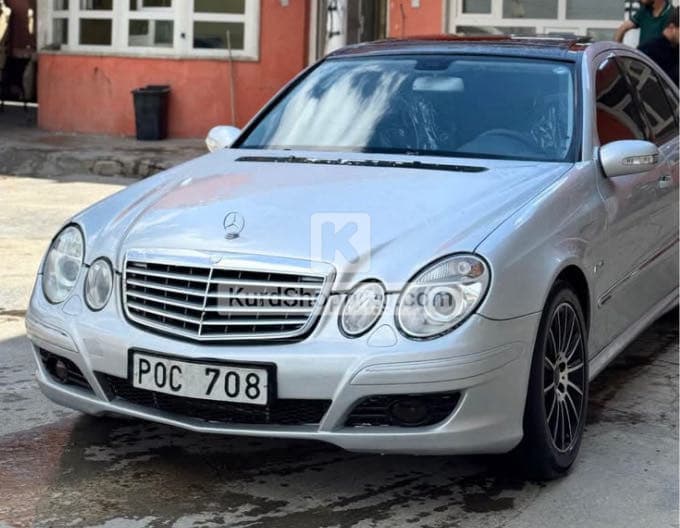 Mercedes Benz E-Class 2005