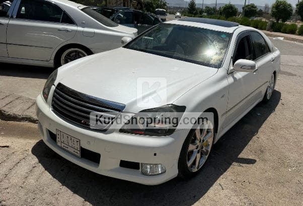Toyota Crown 2004