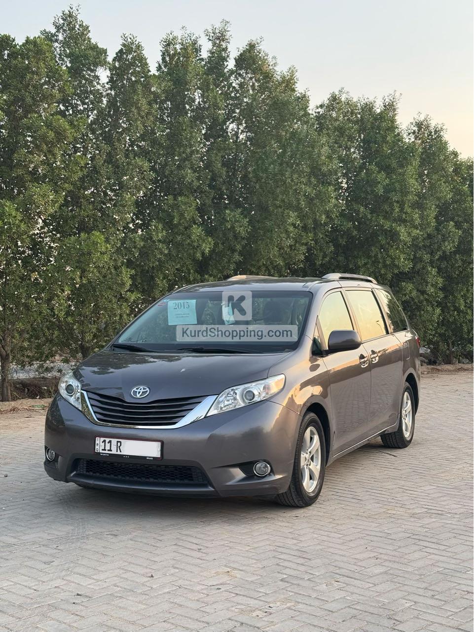Toyota Sienna 2015