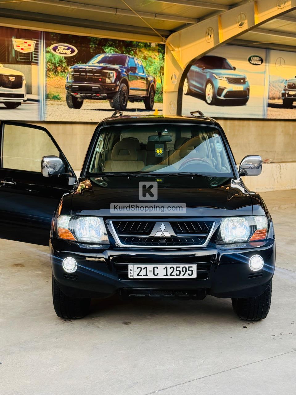 Mitsubishi Pajero 2005