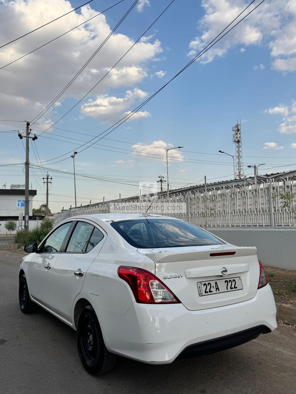 Nissan Sunny 2023