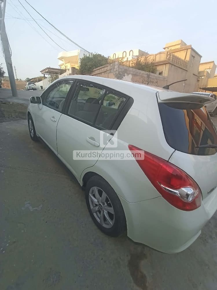 Nissan Tiida 2010