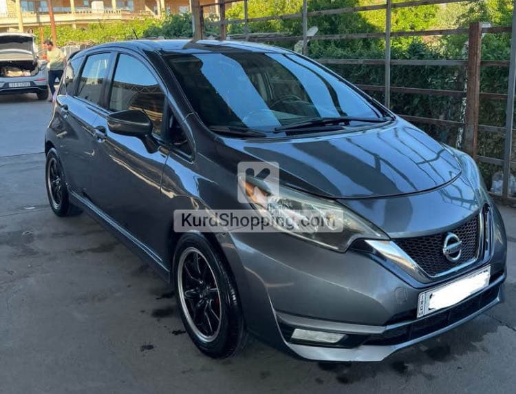 Nissan Versa 2018