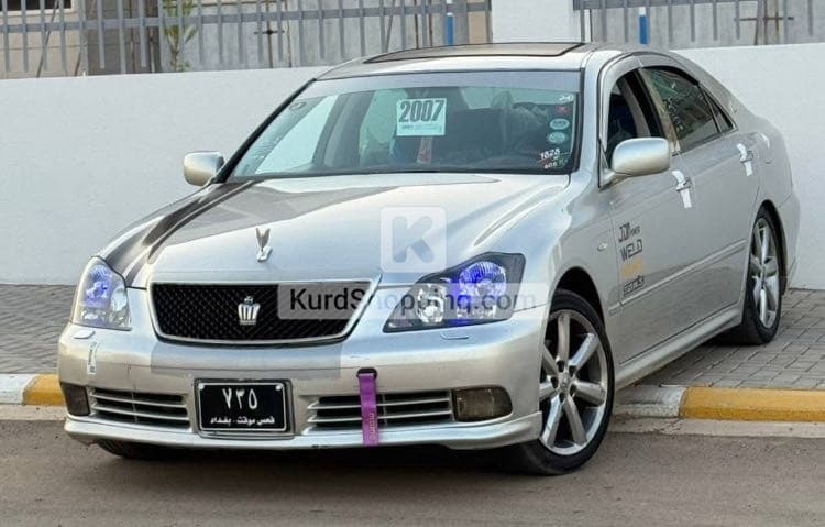 Toyota Crown 2004