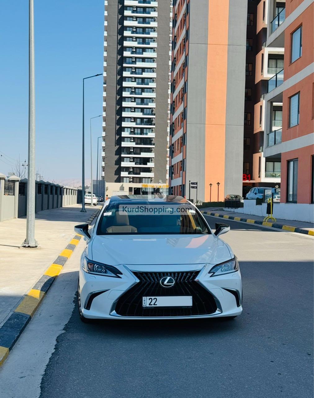 Lexus ES 350 2023