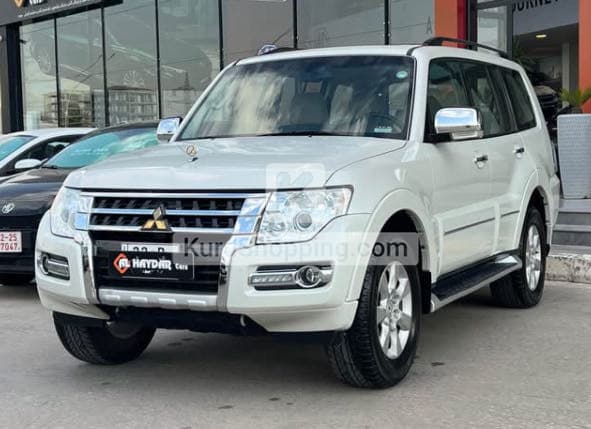 Mitsubishi Pajero 2018