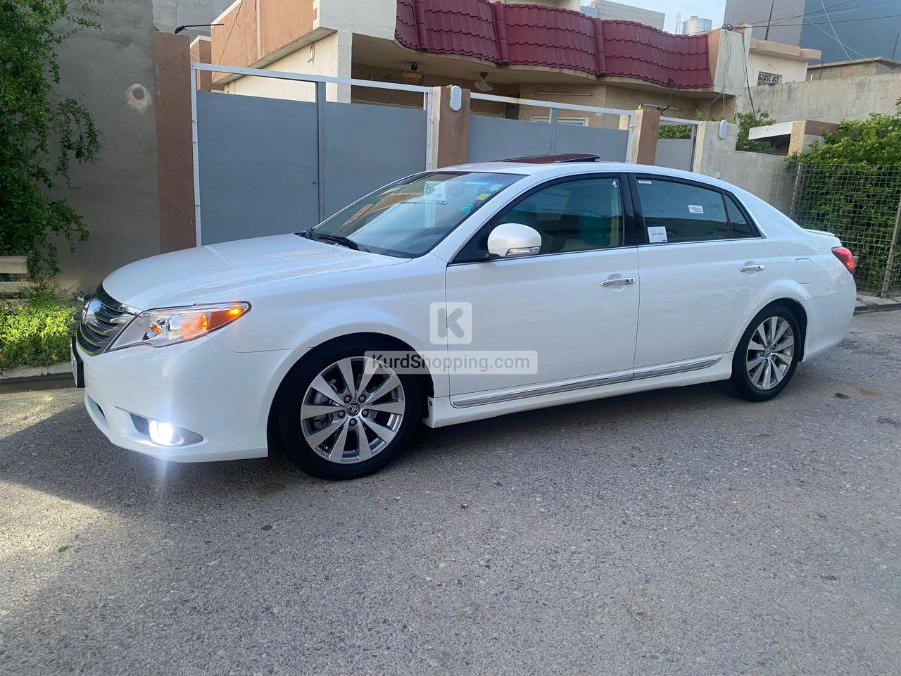 Toyota Avalon 2012