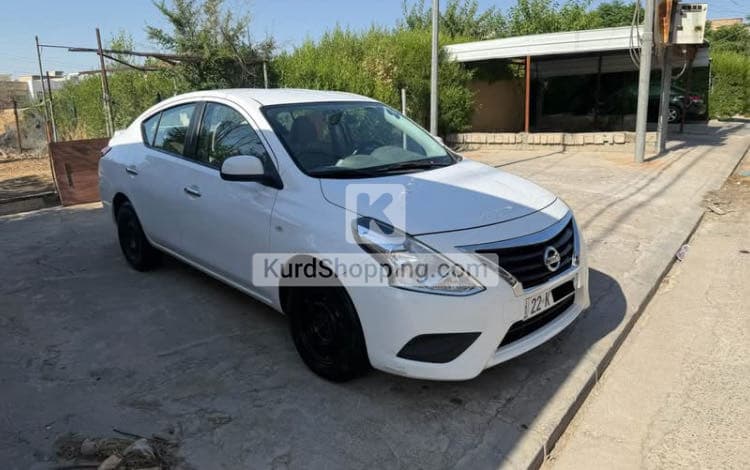 Nissan Sunny 2020