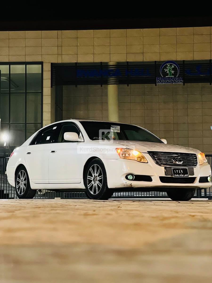 Toyota Avalon 2010