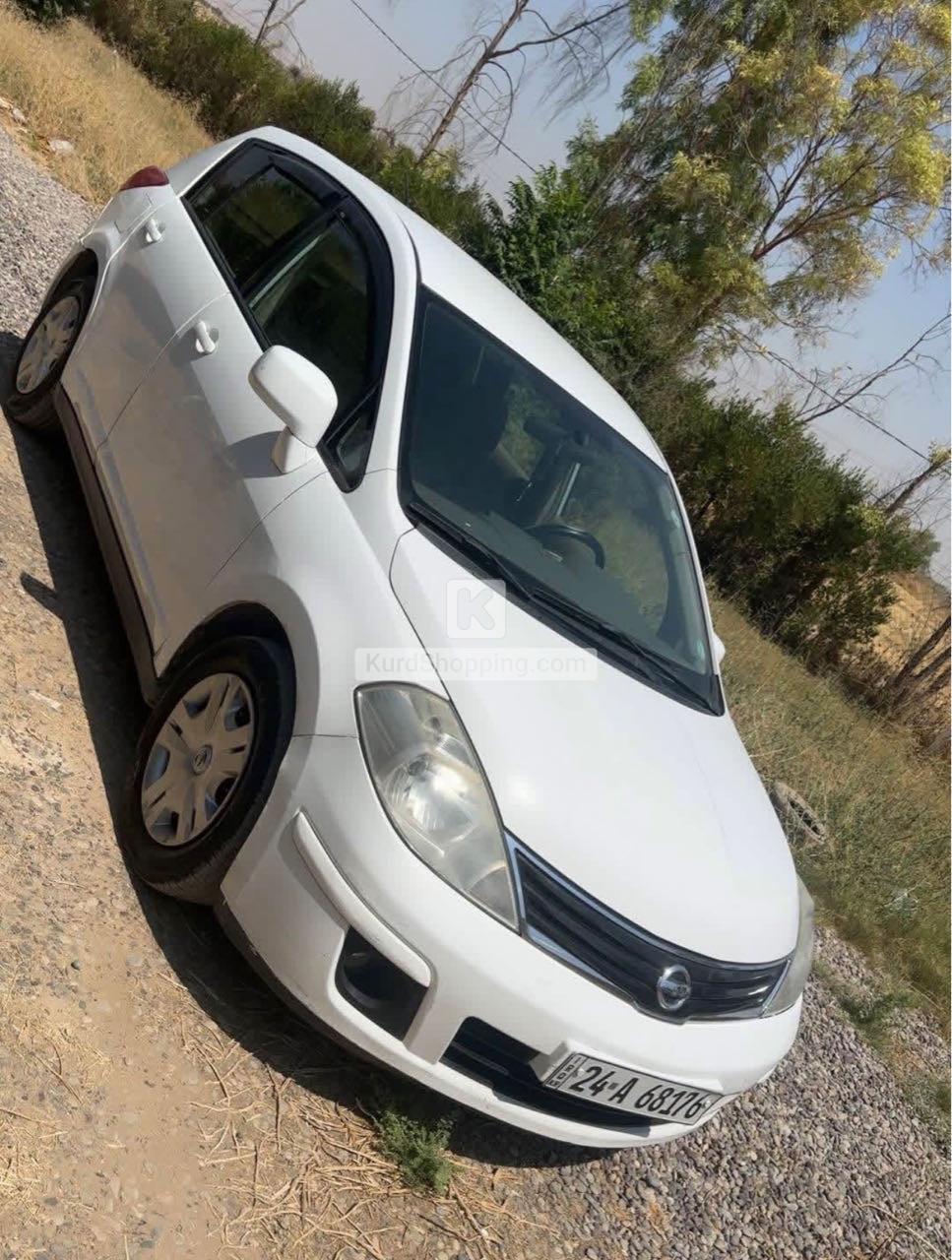 Nissan Tiida 2011