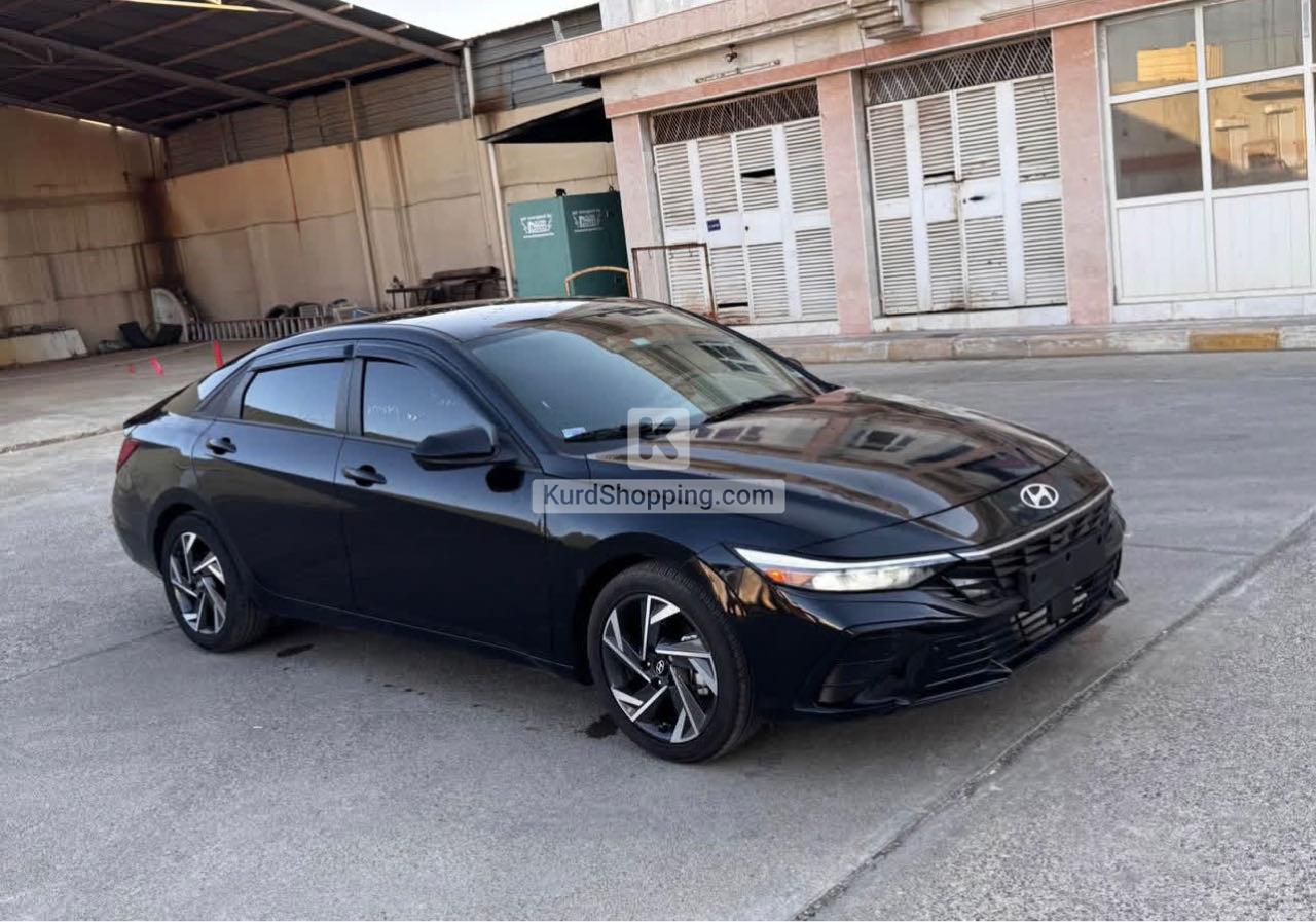 Hyundai Elantra 2025