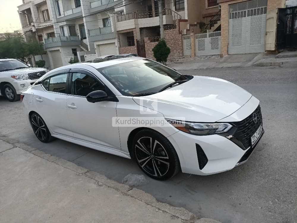 Nissan Sentra 2023