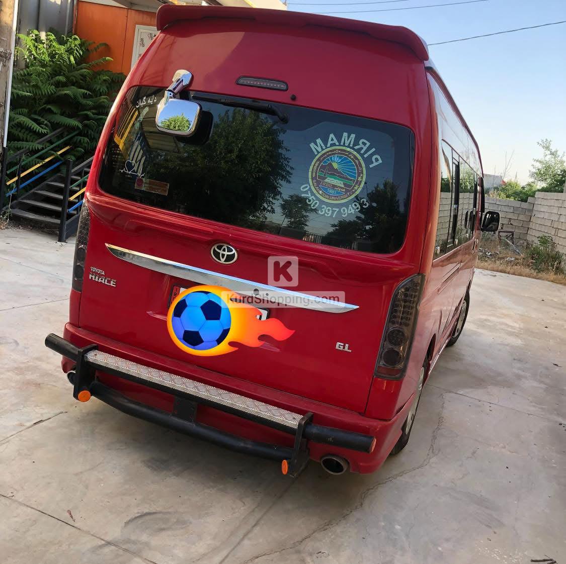 تۆیۆتا هایسی ٢٠١١