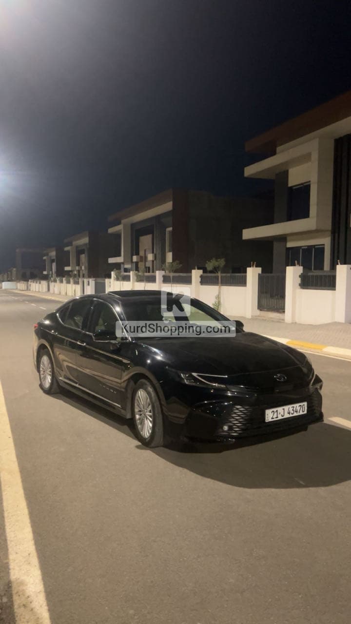 Toyota Camry 2025