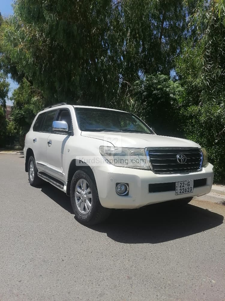 Toyota Landcruiser 2011