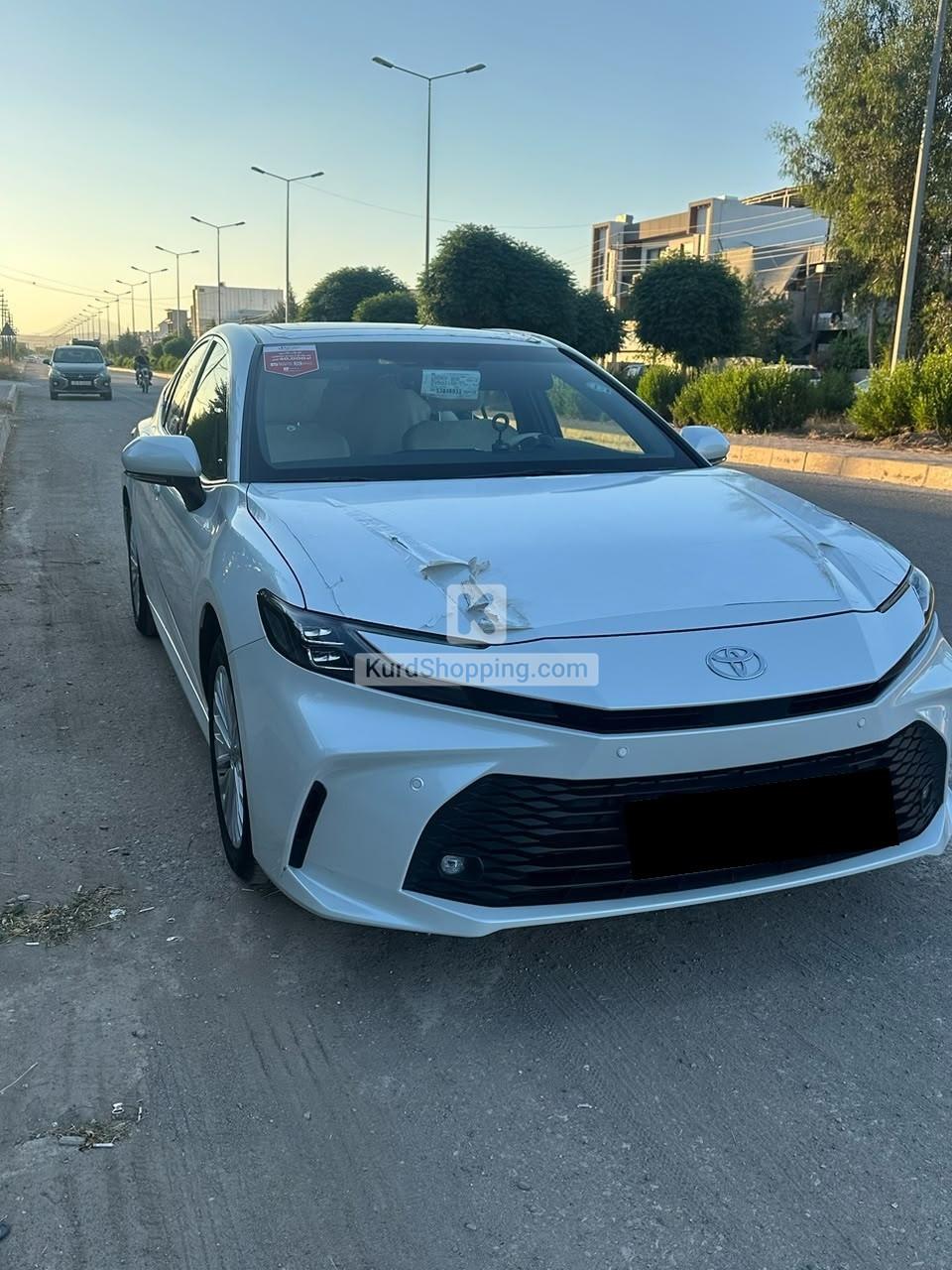 Toyota Camry 2025