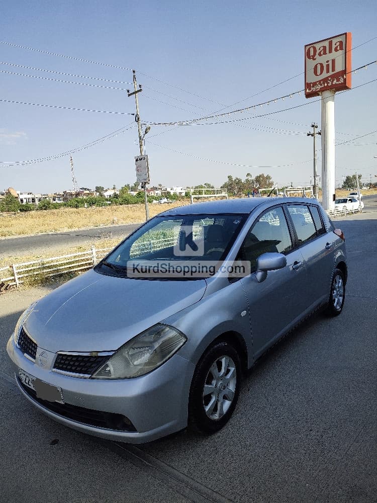 Nissan Tiida 2008