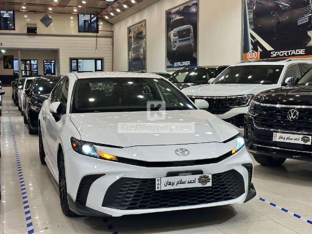 Toyota Camry 2025