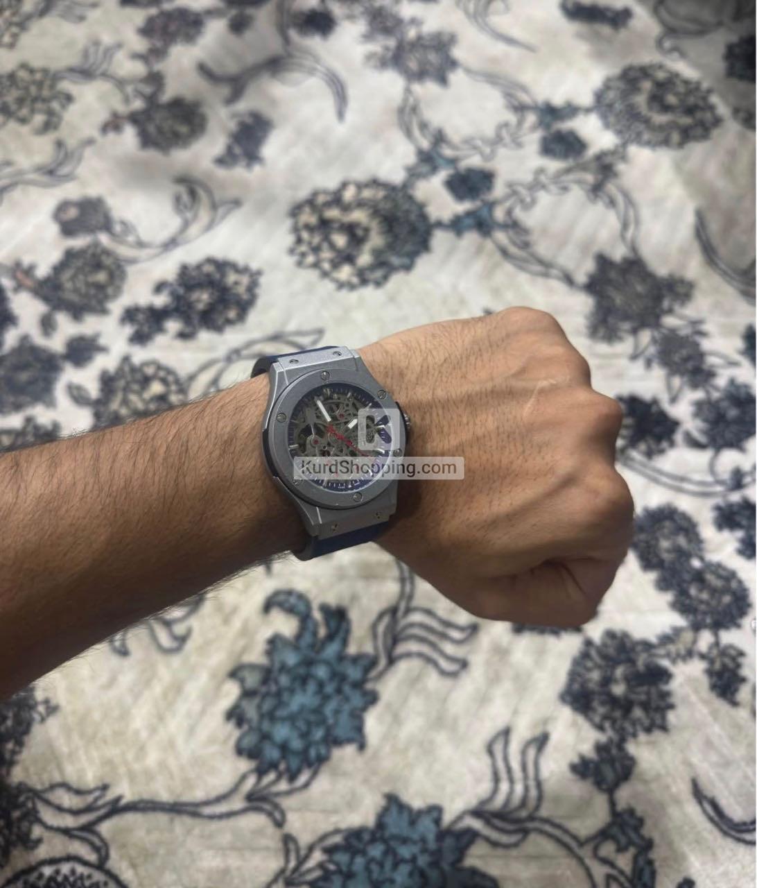 کاتژمێری هۆبلۆت