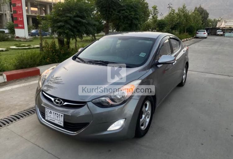 Hyundai Avante 2013