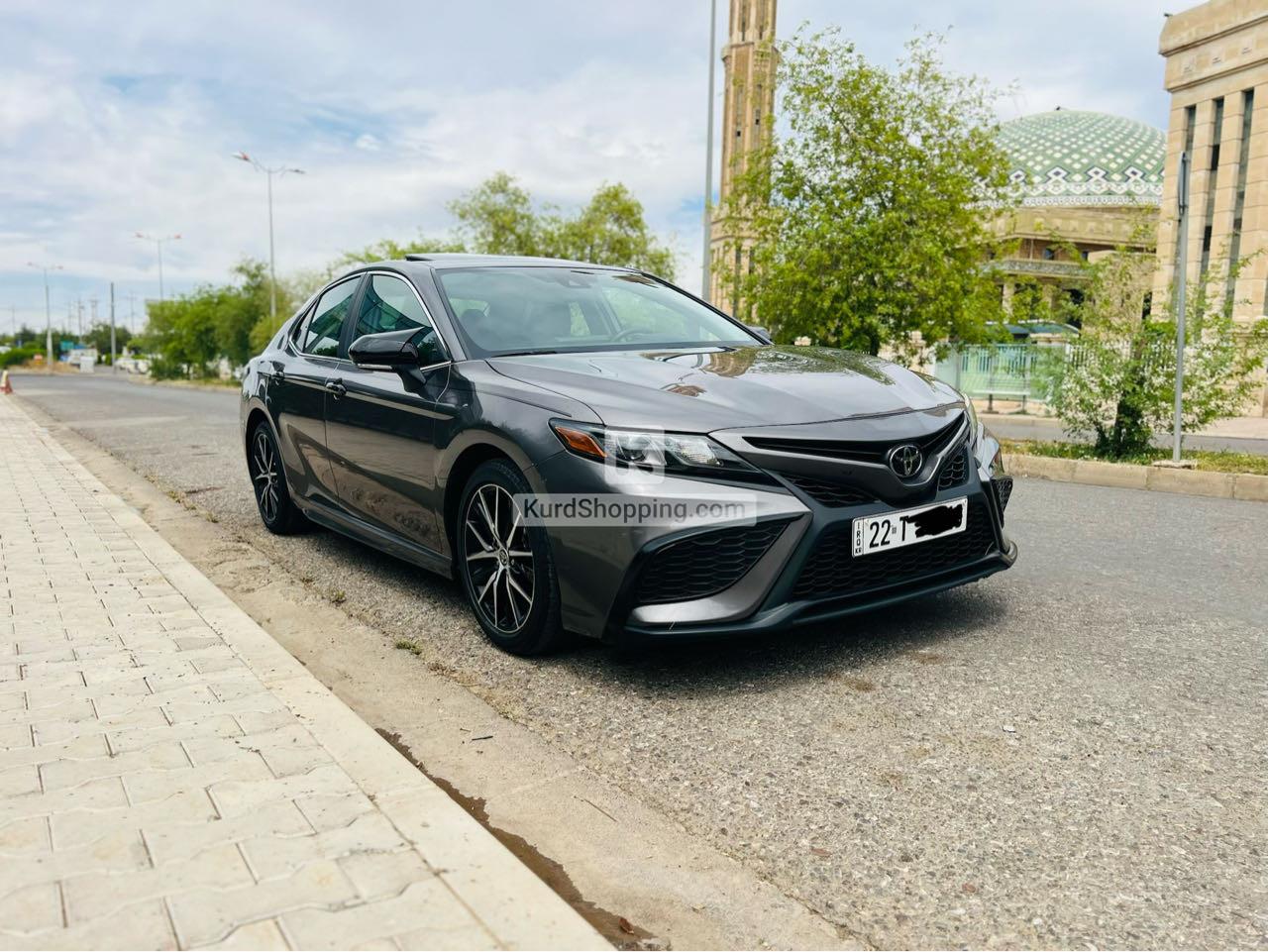 Toyota Camry 2024 SE