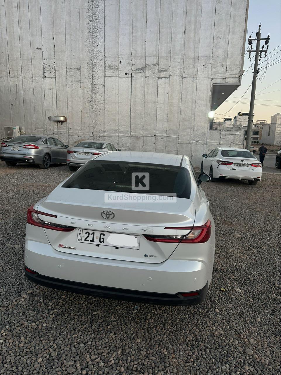 T O Y O T A Camry HEV