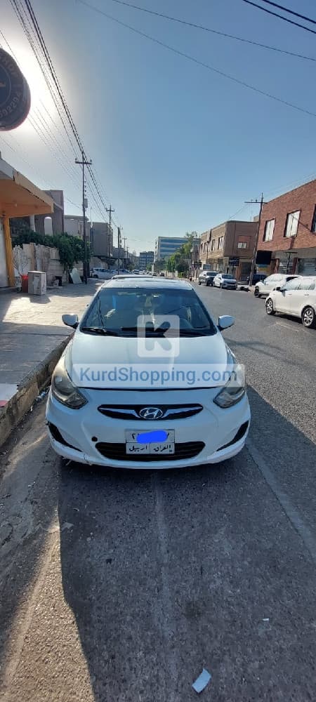 Hyundai Accent 2012