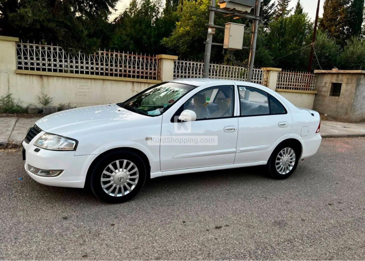 Nissan Sunny 2011