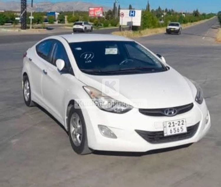 Hyundai Elantra 2012