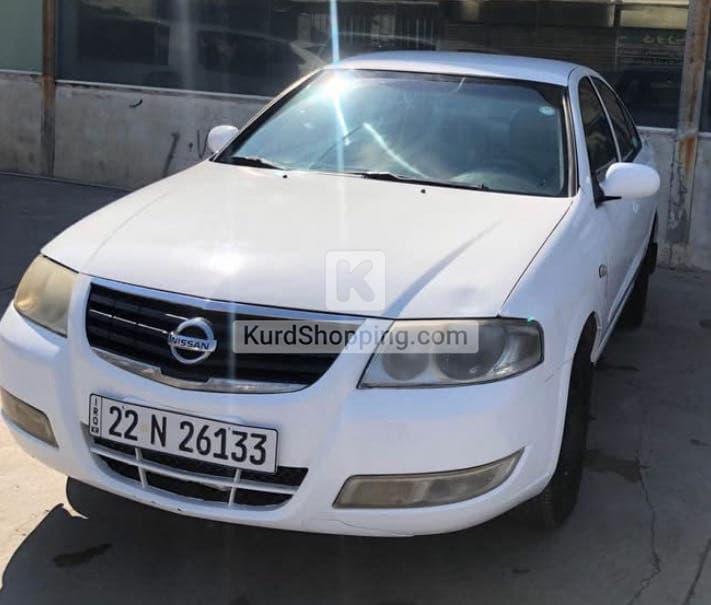 Nissan Sunny 2012