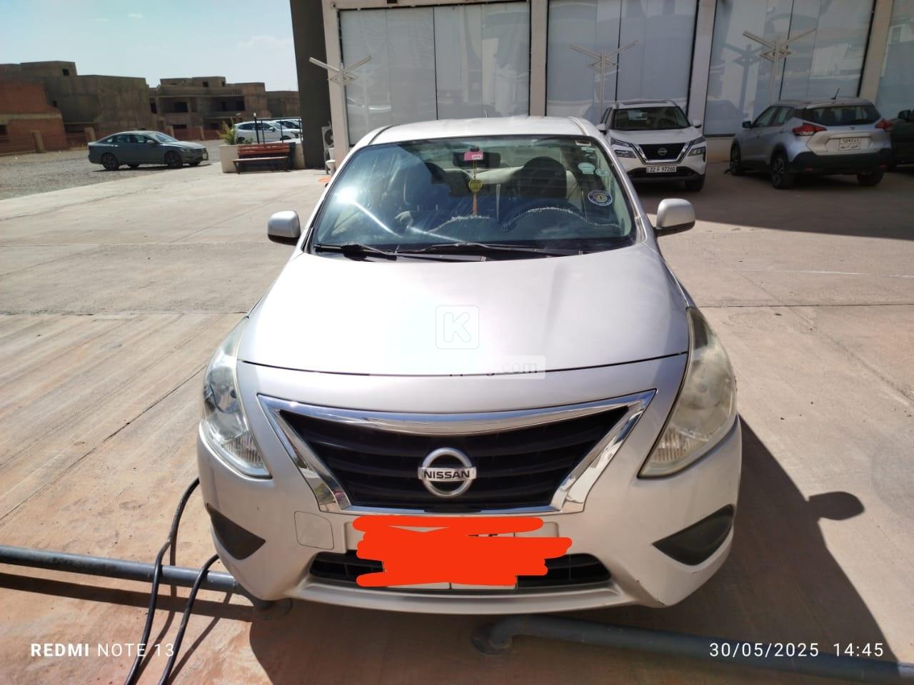 Nissan versa
